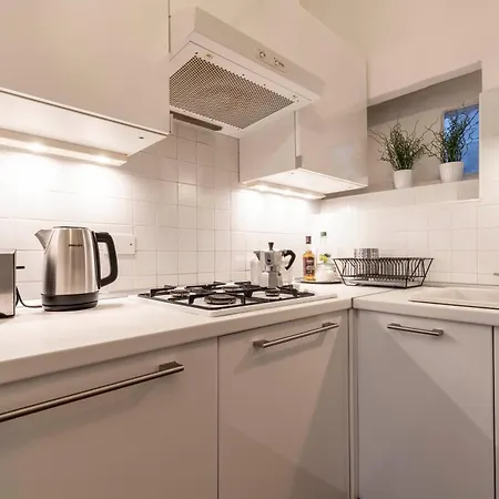 True Apartment *