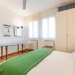 True Апартаменты *